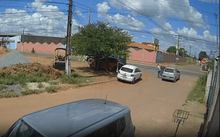 Dude Tried To Run For His Life But His Opp Was On His Azz