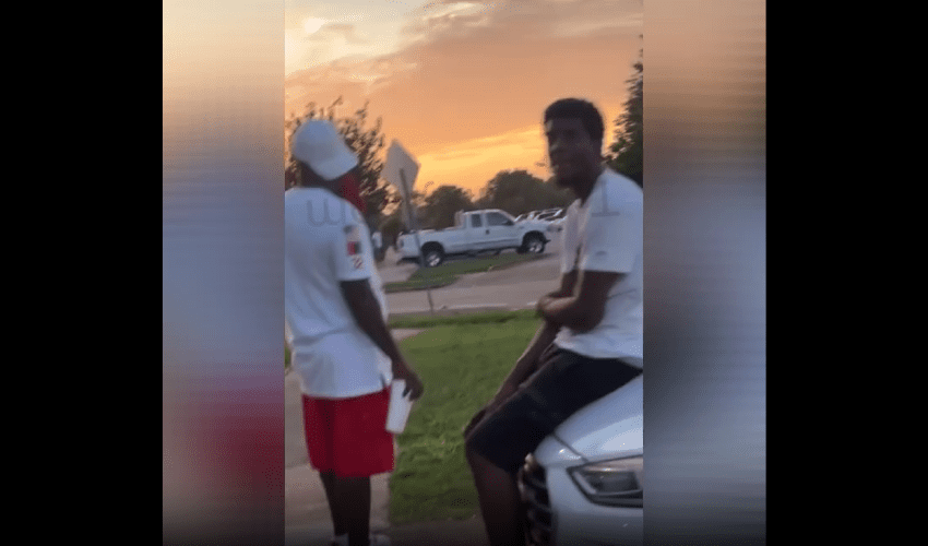 Go Dig Your Homie Up: Woman Pulled Up Just To Make Fun Of A Group Of Men After Their Homie Just Got Put In The Ground By Her People