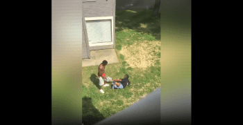 Woman Caught A Toxic Couple Going Thru A Heated Break Up