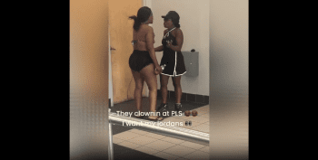 304 Was Fed Up After Another 304 Kept Accusing Her And Bullying Her Everytime She Come Outside