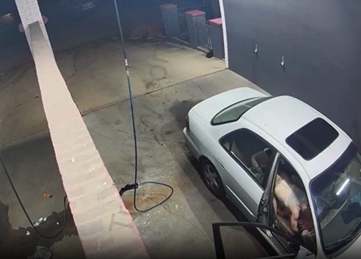 Couple At Carwash Gets Caught On Camera Doing The Unthinkable