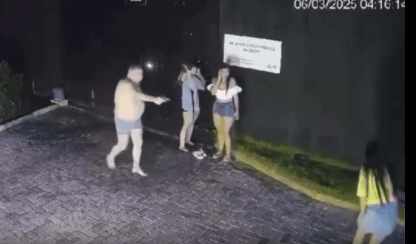 304 Tried To Run Off Without Giving A Man His Services For His Money And This How He Handled It