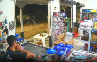 Store Owner Was Not Lacking When He Seen A Robber Approaching His Store