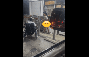 Woman Had Her Whole Cheeks Out During A Store Run And She Didn’t Care Who Was Looking