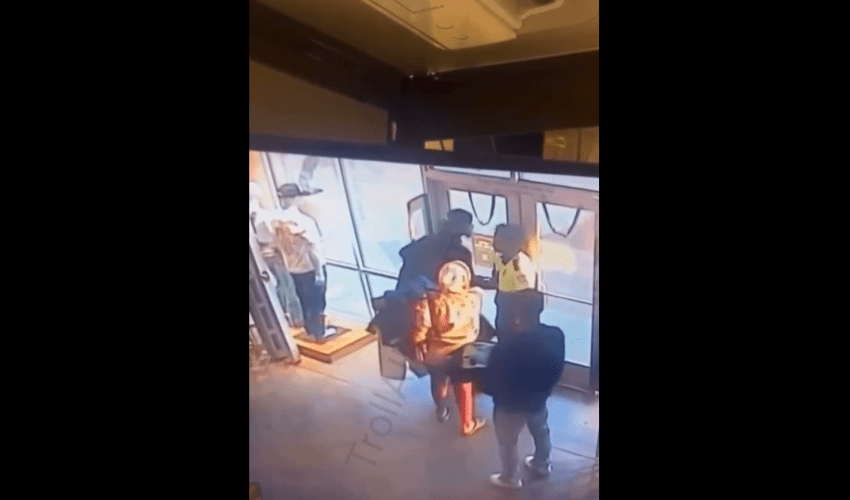 Security Guard Gets Hit With Multiple Punches After He Tried To Stop A Thief From Stealing