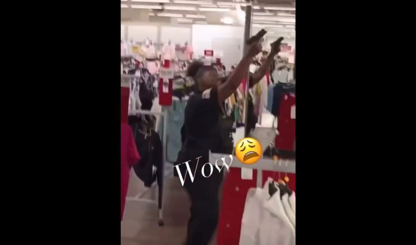 Unprofessional Female Security Guard Pulled Out Her Strap Like She Was On The Street Because Men Was Talking To Her Crazy At Her Job