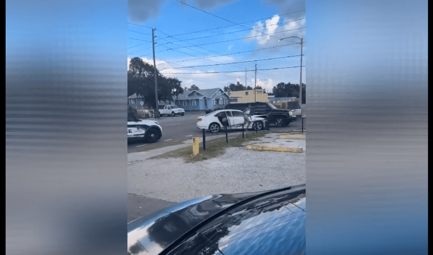 Group Of Girls Crashed After They Tried To Do A Uturn And Run From Police