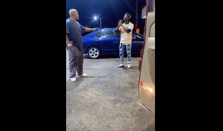 Dude Said He Wasn’t With That Ho Shii And Still Let A Guy Ho Him