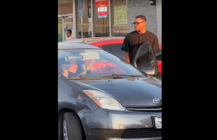 Uber Driver Gets Handled After He Refused To Reverse For A Man That Was Trying To Leave