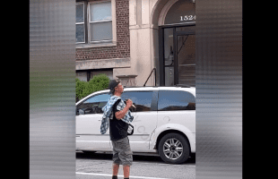 Homeless Guy Holds Every Civilian Hostage With A Knife And Gets Mad At Another Man That Tried To Deescalate The Situation