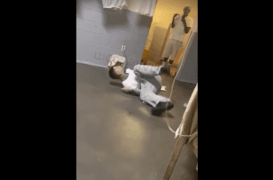 Dude Goes Insane In Prison After Hitting A Unknown Drug