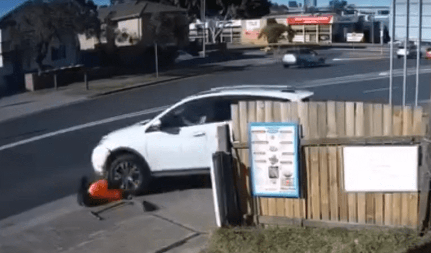 Elderly People Shouldn’t Be On The Road