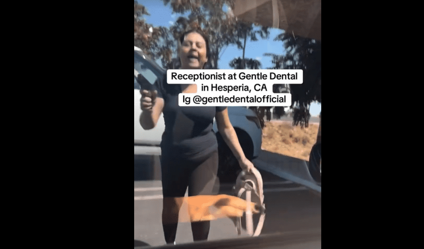 Dental Receptionist Crashes Out After She Pulled Out The Strap On A Disrespectful Customer