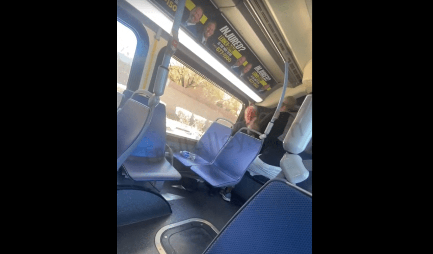 Passengers Didn’t Do Anything After They Seen A Man Beating A Guy Face In For Not Paying His Money