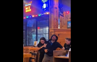 Two Female Police Officers Couldn’t Do Their Job So A Man Had To Step In To Restrain A Suspect