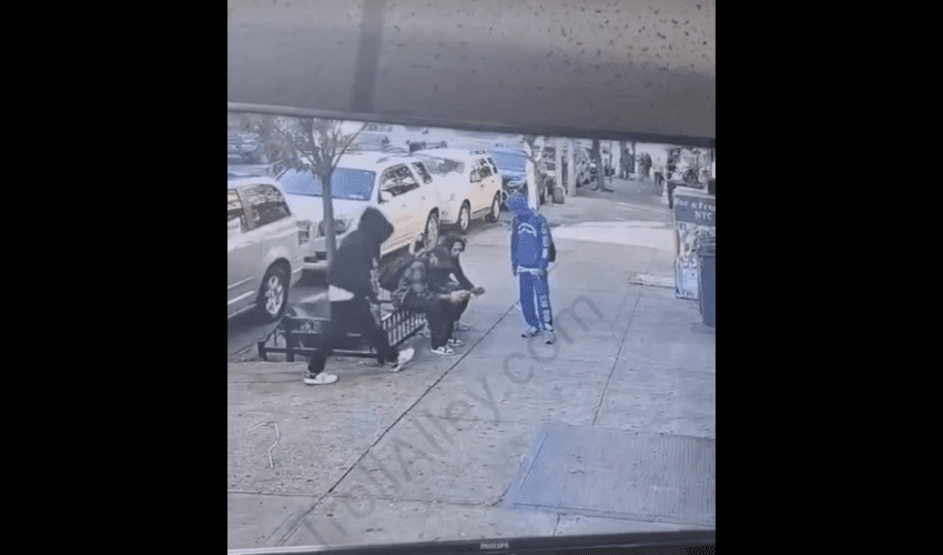 Experienced Convict Caught A Guy Lacking And Got His Lick Back So Smoothly