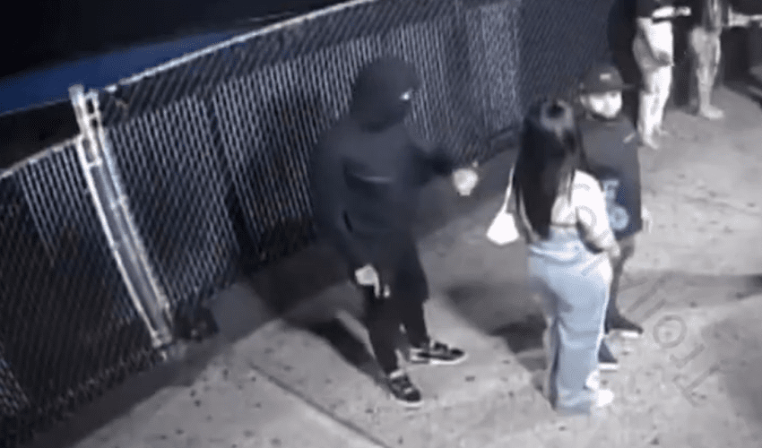 Woman Gets Mad At Her Boyfriend For Not Protecting Her After A Robber Took Her Purse