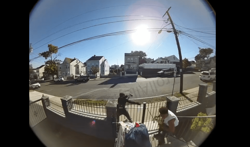 Dude Got Chased By Masked Men And Got Lucky After Their Gun Jammed In Front Of His Wife And Daughter