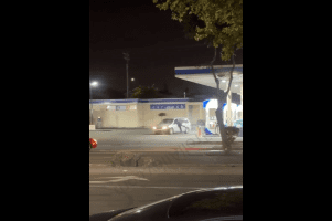 Woman Does A GTA Stunt And Hopped Thru Her Boyfriend Window After She Caught Him Cheating