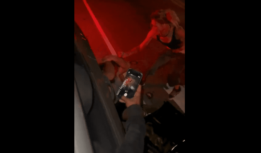 Dude Starts Crying While Getting Beaten By A Woman After He cRaped Her Small Daughter