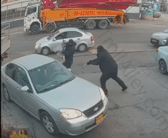 Two Hitmen With Homemade Silencers Got The Job Done Quick