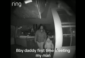 Woman Told Her Babyfather To Pull Up On Her While With Her New Boyfriend To Drop Their Daughter Off And It Turns Into A Heated Altercation