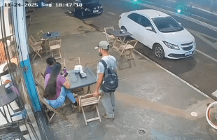 Dude Got Aggressive After A Girl Rejected Him