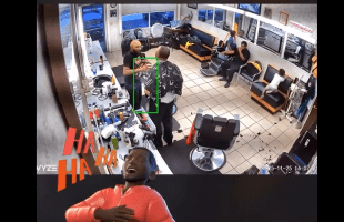 Customer Pulled A Strap On His Barber For Pushing His Line Back