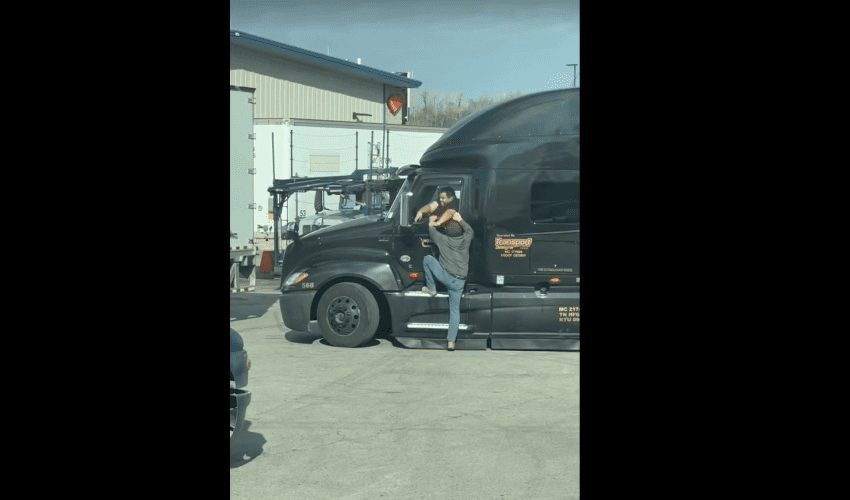 Dude Was Pissed At A Truck Driver After He Refused To Move His Truck
