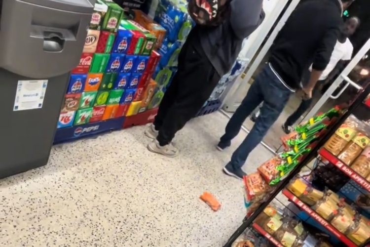 New Store Owner Thought He Can Just Come Disrespect A Man In His Own Hood