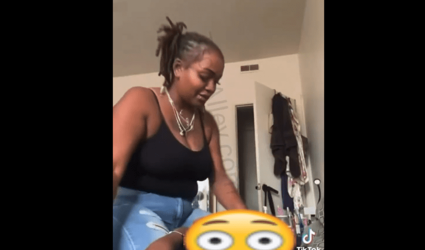 Mother Is Being Called Weird After Showing Affection To Her Son In The Wrong Way