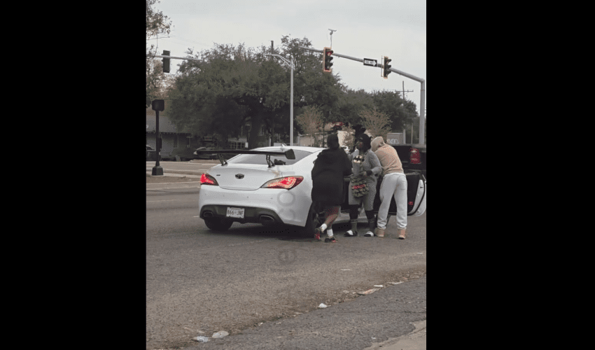 Group Of Black People Saved A Man That Overdosed In Traffic