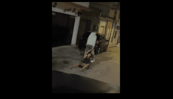 Man Didn’t Help Handcuffed Woman After He Seen Her Being Dragged By A Unknown Man On The Streets