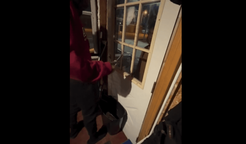 Dude Came To A Guy House To Confront Him About Stealing His Game But It Didn’t Went As Planned