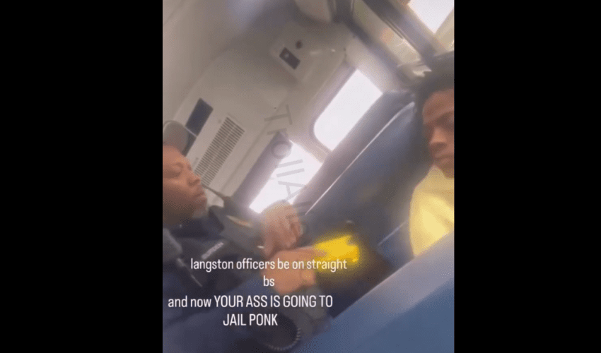 Police Officer Tased A Student On The School Bus At Close Range After He Didn’t Want Get Off The Bus