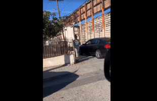 304s Got Mad And Snatched Woman Phone After She Pulled Up And Threatening To Call Police After She Seen Them Making Transactions With Their Tricks On The Blade