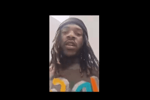 Dude Caught His Opp At The Plasma Center