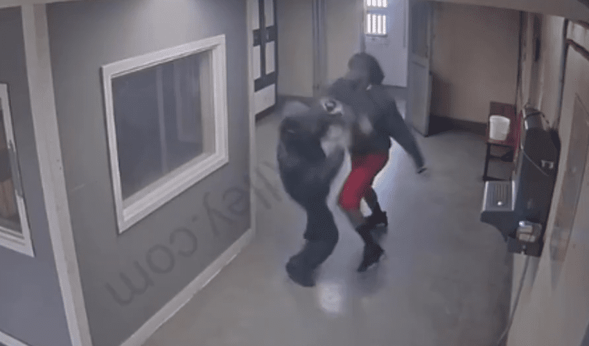Man Got Tired Of A Inmate Lying And Playing Around With His Money In Prison