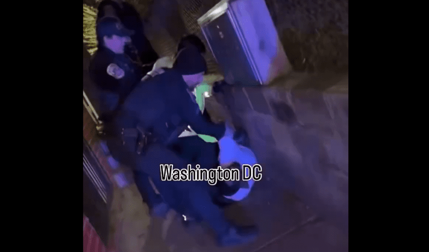 Washington Dc Police Crashed Out On A Suspect That Did This To Him While Arresting Him