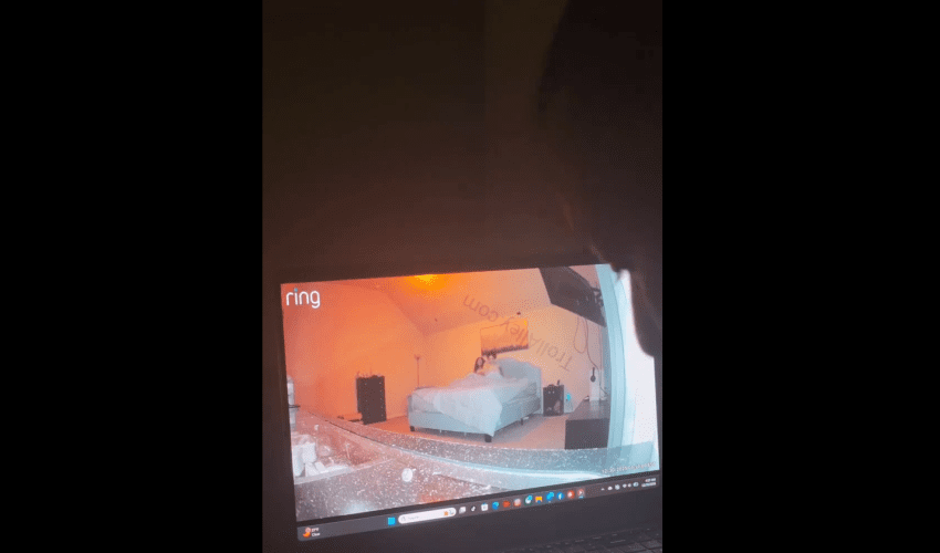 Dude Was Spying On His Two Girlfriends To See What They Do When He’s Not Around