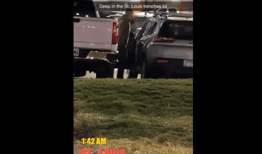 Dude Got Rejected And Broke A Woman Car Window In St Louis