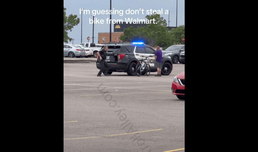 Dude Got Down Like He Suppose After Stealing A Bike From Walmart And Police Still Used Force In A Weird Way