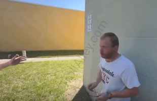 Dude Gets His Tooth Smacked Out His Mouth For Trying To Meet Up With A Child