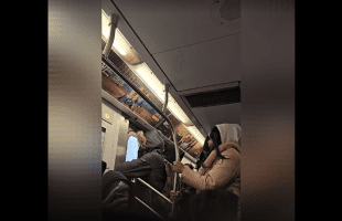 Mother Goes Off On A Man That Started Yelling At Her In Front Of Her Kid After She Didn’t Make Space On The Train For Him Sit Down