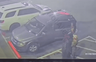 Mother Put Hands On A Man After He Randomly Slammed Her Kid On Her Car After She Didn’t Want To Talk To Him