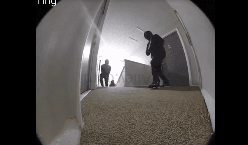 Dude Stayed Behind To Finish His Robbery Mission After His Homies Ran When The Guy Started Spraying