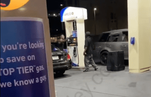 Big Man With Muscles Kept Pump Faking His Strap After A Man Kept Walking Up To Him Trying To Catch A Fade