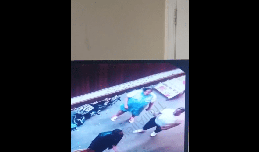 Woman Tried To Run Up On A Man With A Cane And Instantly Got Put To Sleep With A Chair