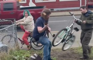 Dude Stops Two Feins That Tried To Run Off With His Product