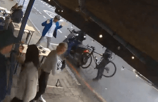 Two Thieves Pulled Up To A Coffee Shop And Steals A $5000 From A Customer